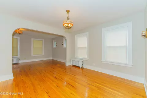 1235 Garner Ave, Schenectady, NY 12309 photo 10