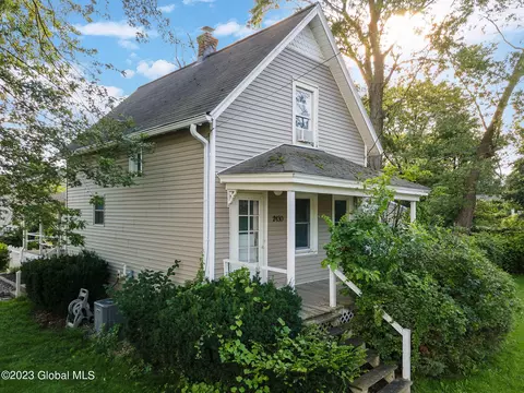 2430 Consaul Rd, Schenectady, NY 12304 photo 3