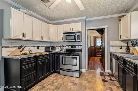 2430 Consaul Rd, Schenectady, NY 12304 photo 9