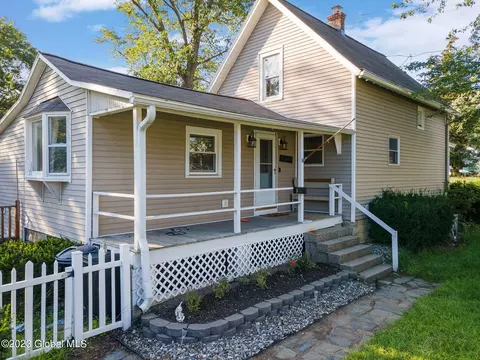 2430 Consaul Rd, Schenectady, NY 12304 photo 4
