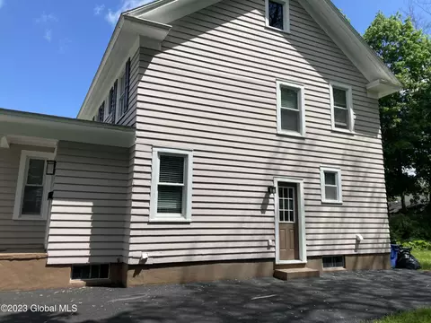 1158 Keyes Ave, Schenectady, NY 12309 photo 2