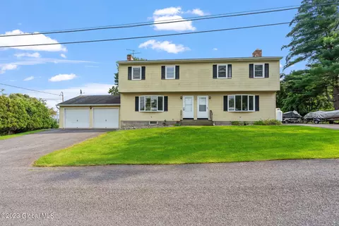 217 River Rd, Glenmont, NY 12077