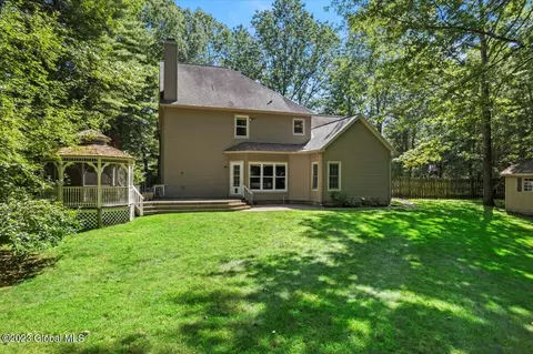 27 Brookside Dr, Saratoga Springs, NY 12866 photo 35