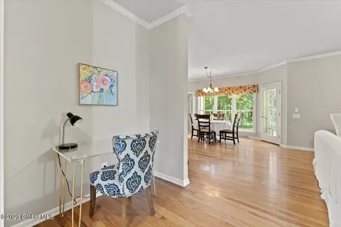 27 Brookside Dr, Saratoga Springs, NY 12866 photo 7