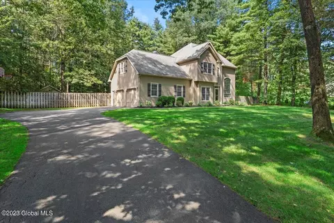 27 Brookside Dr, Saratoga Springs, NY 12866 photo 41