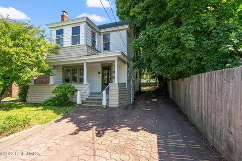 38 Buchanan St, Albany, NY 12206