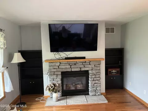 214 Veeder Rd, Fonda, NY 12068 photo 9