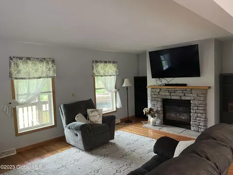 214 Veeder Rd, Fonda, NY 12068 photo 8