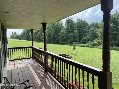 214 Veeder Rd, Fonda, NY 12068 photo 4