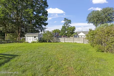 211 Stoodley Pl, Schenectady, NY 12303 photo 55