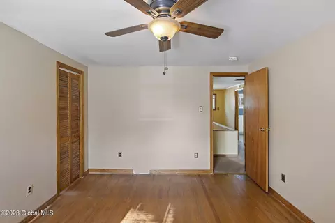211 Stoodley Pl, Schenectady, NY 12303 photo 33
