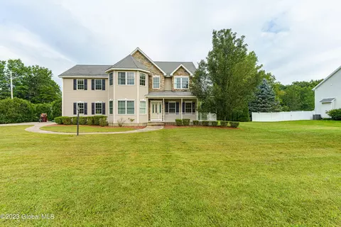 7316 Church Rd, Schenectady, NY 12306