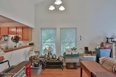 77 Meadowbrook Dr, Slingerlands, NY 12159 photo 13