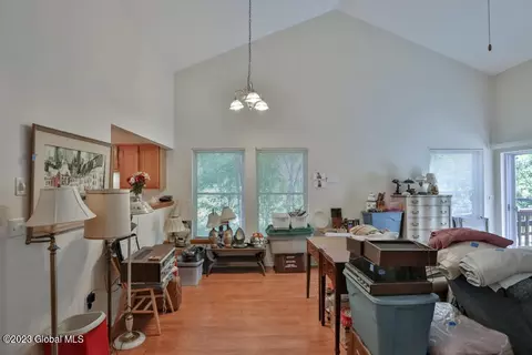 77 Meadowbrook Dr, Slingerlands, NY 12159 photo 12