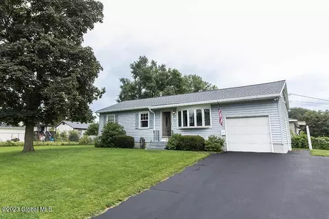 4 Blurry Ave, Albany, NY 12205