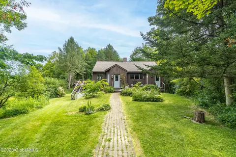 300 Derby Rd, Greenwich, NY 12834