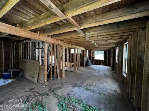 2832 Coniston Rd, Schenectady, NY 12304 photo 11