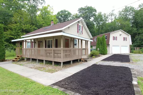 1067 Nys Rt 29, Galway, NY 12074