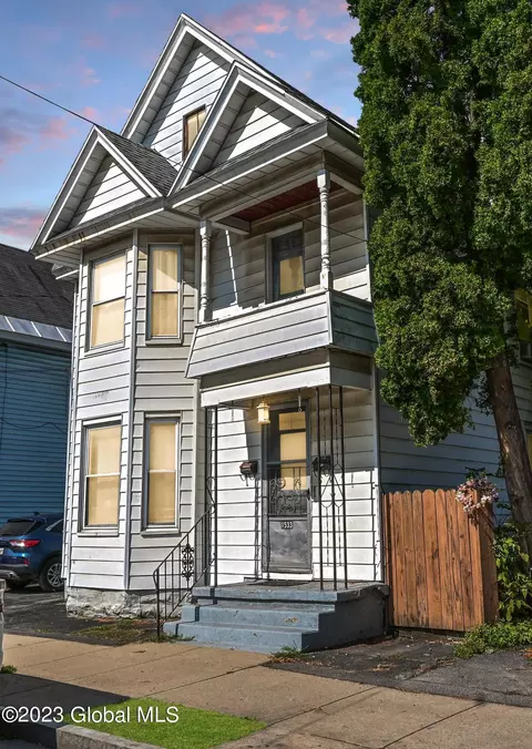 1531-1533 Carrie St, Schenectady, NY 12308