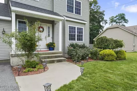 2852 Olean St, Schenectady, NY 12306 photo 28