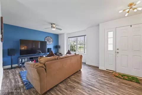2852 Olean St, Schenectady, NY 12306 photo 12