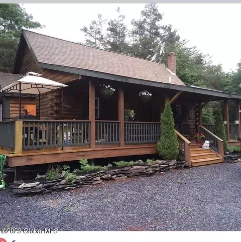 164 E Hill Rd, Middleburgh, NY 12122