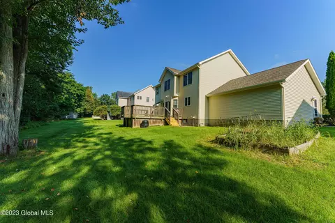 34 Beverly Dr, Albany, NY 12203 photo 41