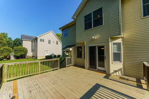 34 Beverly Dr, Albany, NY 12203 photo 48