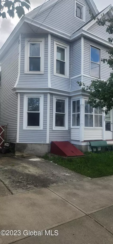 310 Duane Ave, Schenectady, NY 12307