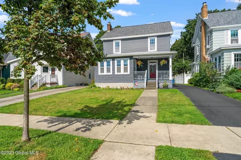52 Fleetwood Ave, Albany, NY 12208