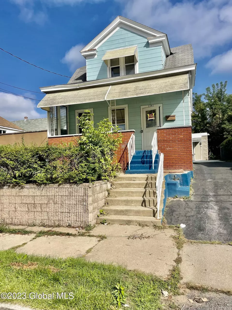 1341 7th Ave, Schenectady, NY 12303 11 Photos Movoto