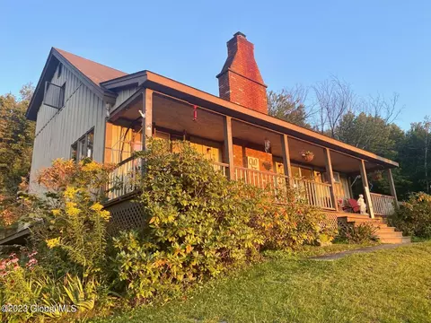 2284 Coach Rd, Argyle, NY 12809