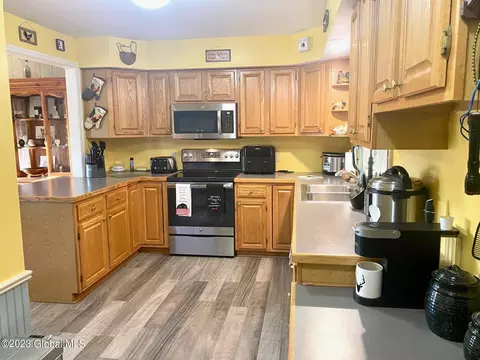 2284 Coach Rd, Argyle, NY 12809 photo 9