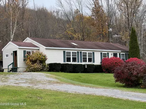 144 Tuslor Dr, Richmondville, NY 12149