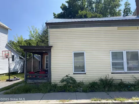 57 Division St, Fort Plain, NY 13339