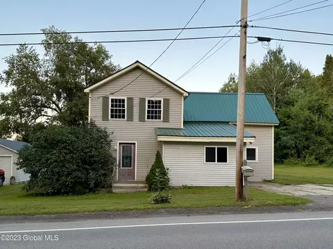 462 County Highway 122, Gloversville, NY 12078