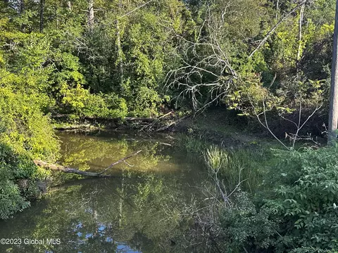 L15 Farm To Market, Coxsackie, NY 12051