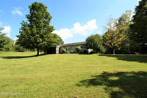 34 Conety Rd, Granville, NY 12832