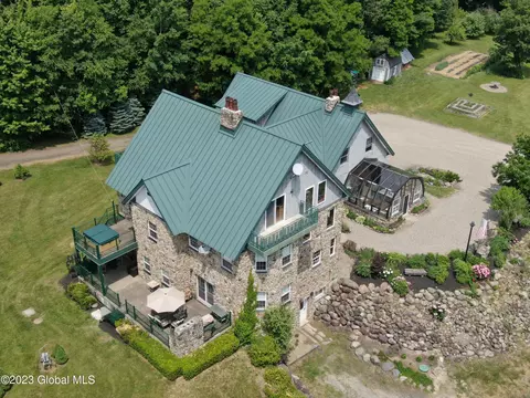 1312 Nys Rt 147, Charlton, NY 12019
