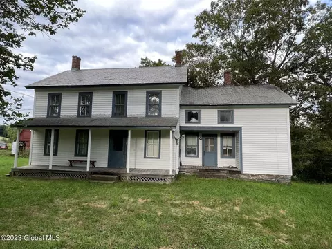 329 Higgins Rd, Granville, NY 12832