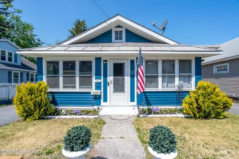 2815 Broadway, Rotterdam, NY 12306