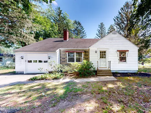 14 Norman Ave, Albany, NY 12203