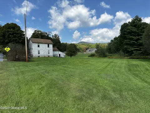 80 Antone Mountain Rd, Corinth, NY 12822 photo 4