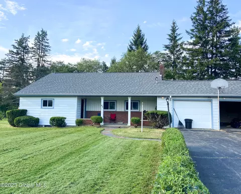45 Mickel Hill Rd, Troy, NY 12180