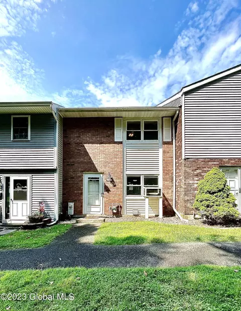 153 Hague Blvd #D, Glenmont, NY 12077