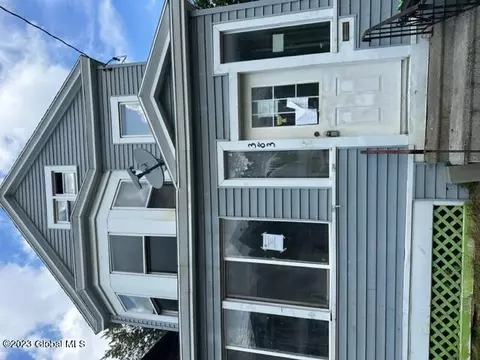 383 2nd Ave, Albany, NY 12209