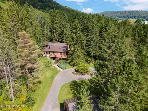 116 Heron Rd, Cobleskill, NY 12043