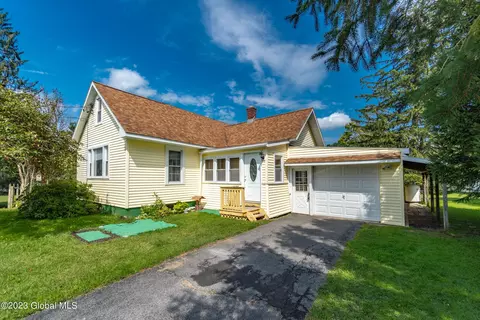124 Stinson Ave, Fonda, NY 12068