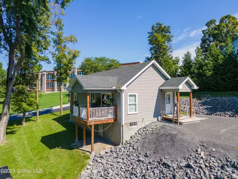 109 Prospect St, Schoharie, NY 12157