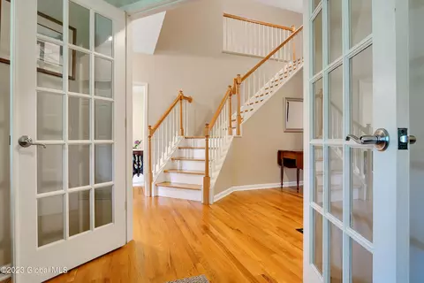 106 Stockbridge Ct, Ballston Spa, NY 12020 photo 8